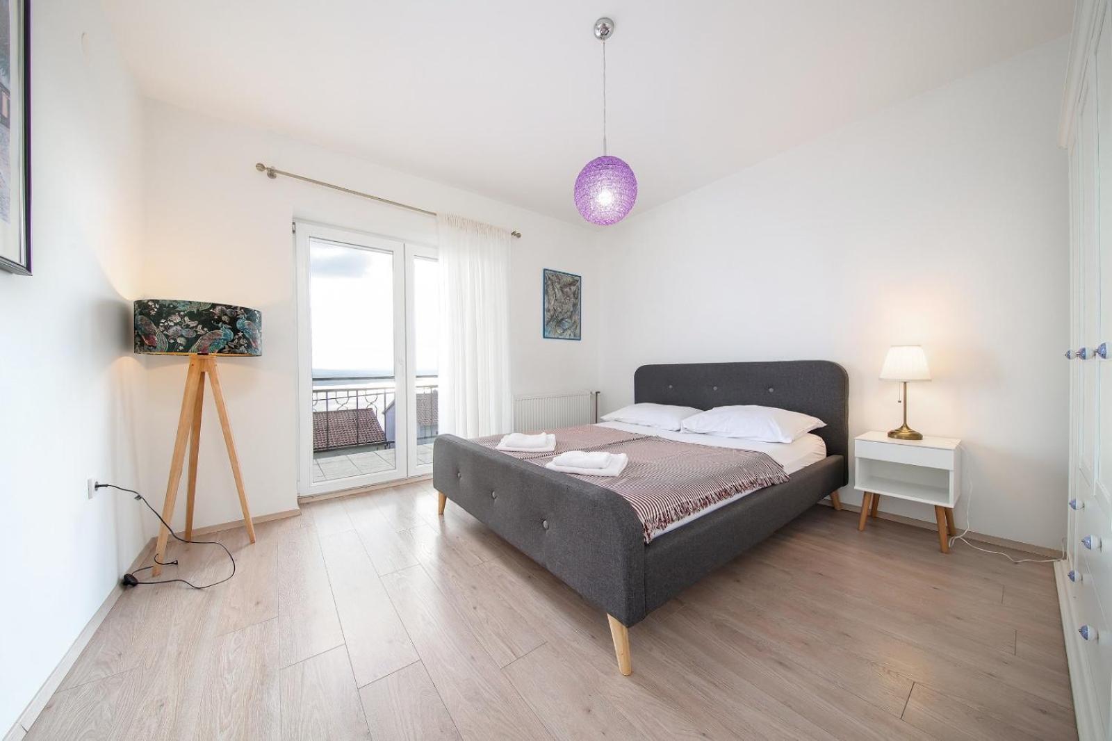 Sunset Apartment *